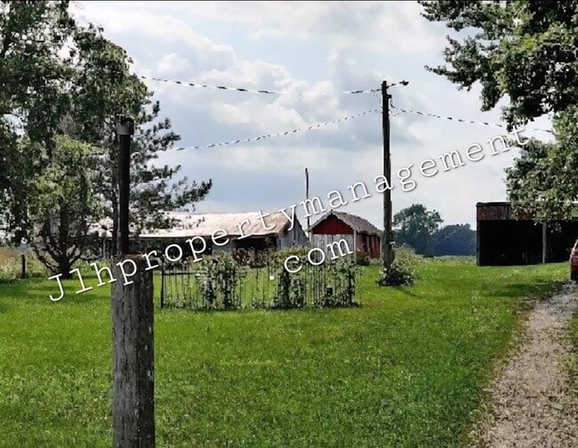 Photo - 9068 Black Oak Rd