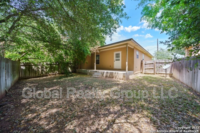 Photo - 280 Rosalie Dr