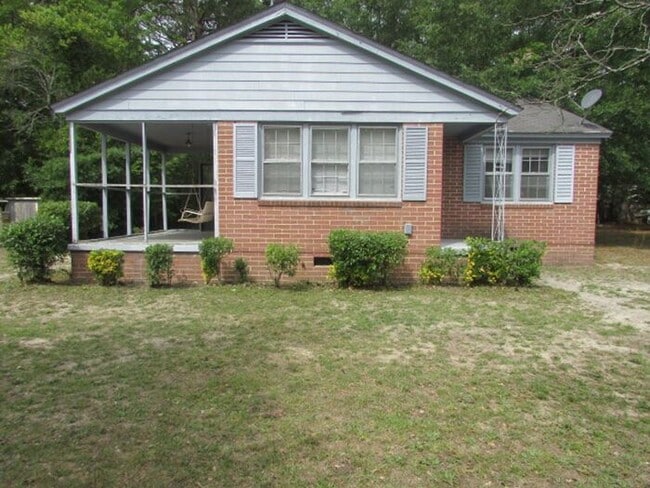 Photo - Charming Home in a Convenient Sumter Location!