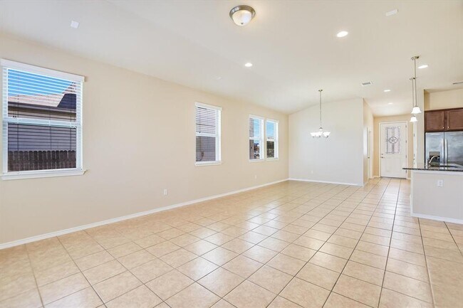 Photo - 19216 Kimberlite Dr