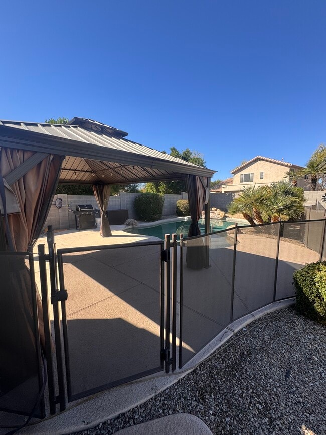 Photo - 7680 W Foothill Dr