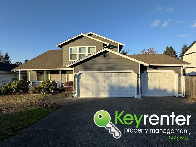 Building Photo - Lakewood Magnificent 4Bed/2.5Bath House!