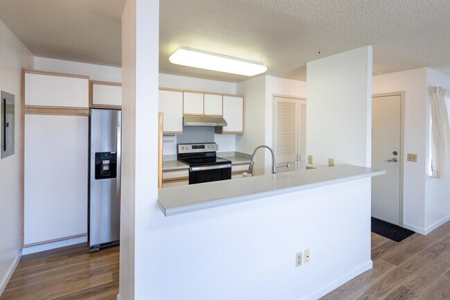 Photo - 95-1063-1063 Kaapeha St