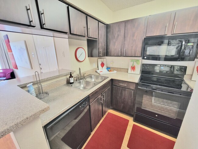 Villa Del Mar Apartments