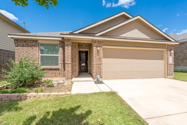 1 Month Free Rent on a 3 bedroom 2 bath ho... - 1 Month Free Rent on a 3 bedroom 2 bath ho... House