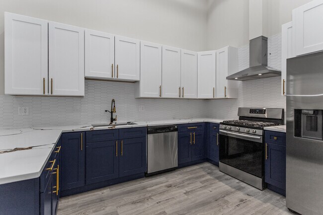 Photo - 3214 W Lawrence Ave Unit 2E