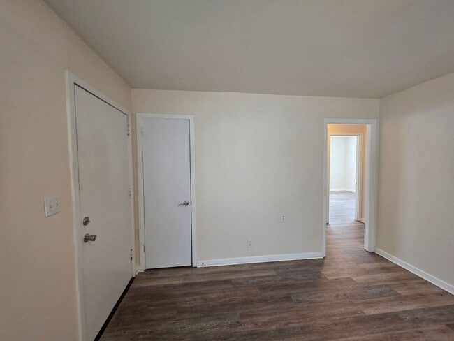 Photo - Loxley Gardens