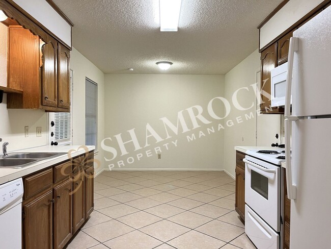 Photo - Duplex in Midway ISD!