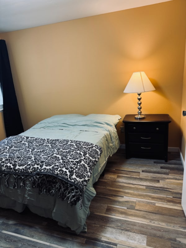 Photo - 7826 Emerald Dr SW Unidad 7826 Emerald Dr SW