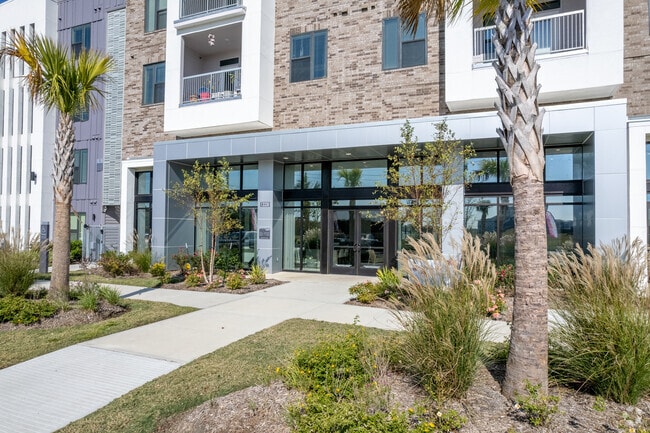 Leasing Office