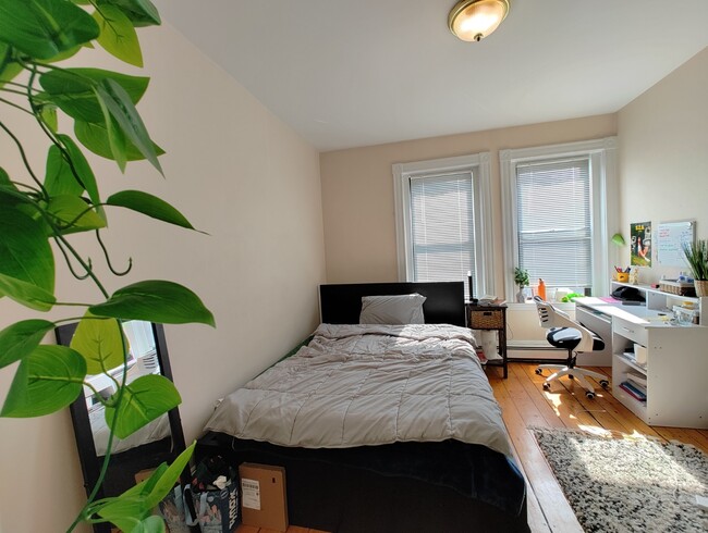Photo - 313 Cambridge St Apartments Unit 1