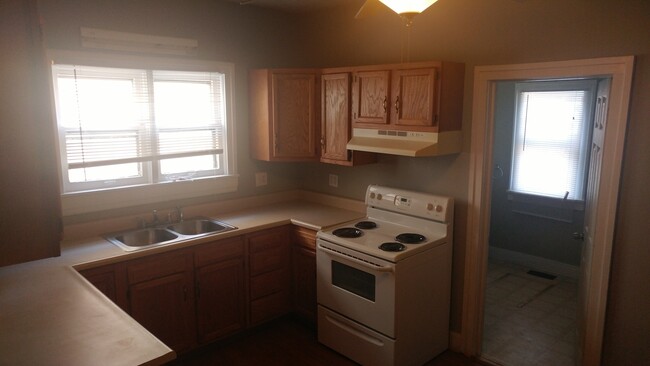 Photo - 1024 N 8th St Apartment Unit 1024 (A)