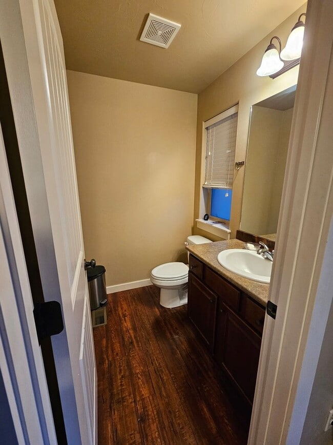 Photo - 3 Bedroom 2.5 bath condo located in Four Corners Unit B