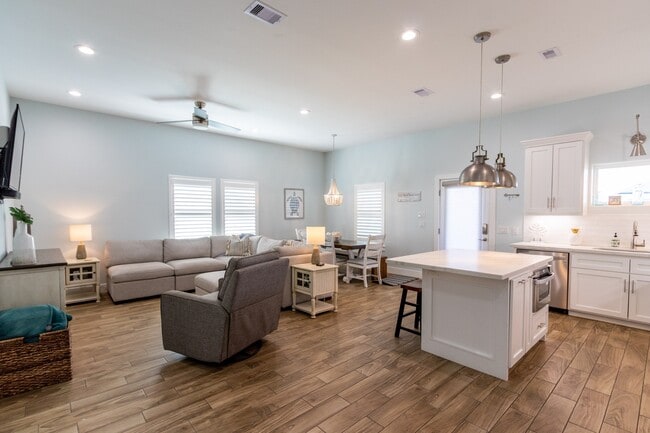 Photo - 16511 John Davis Rd