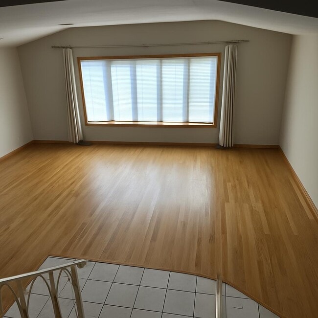 Photo - 4814 Birchwood Ave