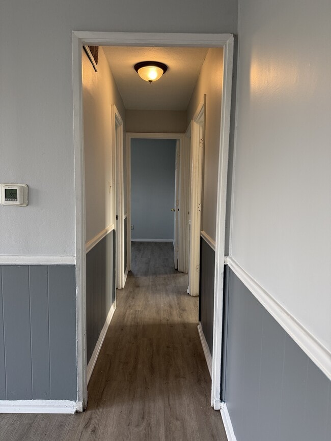 Photo - 3138 Midvale Dr