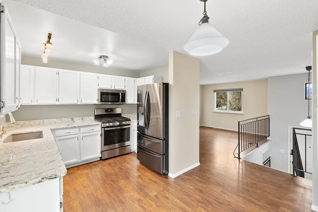 Photo - 1245 Bayberry Dr