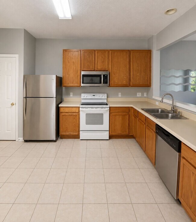 Photo - 3149 Stowe St