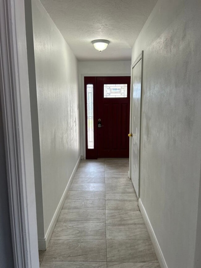 Photo - 4 Bedroom House plus Bonus Room Unit 3635 Lalani Blvd