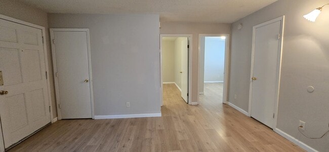 Photo - 2719 Clayton Dr NW