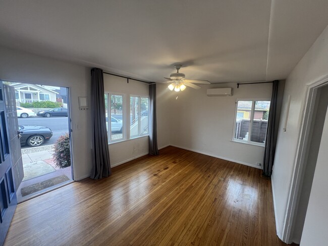 Photo - 2221 Polk Ave Casa