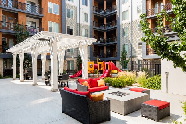 Pozo de fuego al aire libre - Artesian Springs