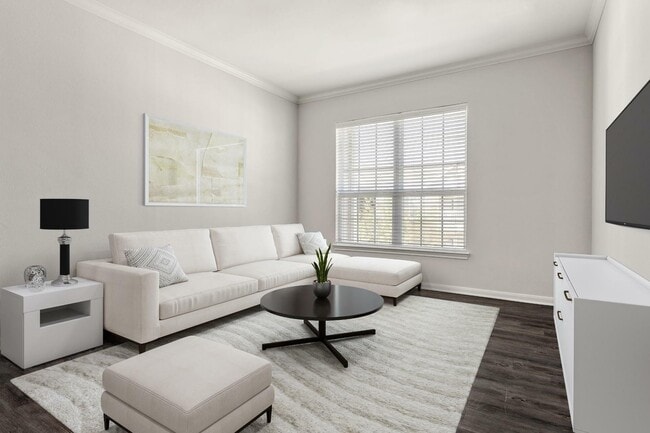 Stone Creek - Living Room