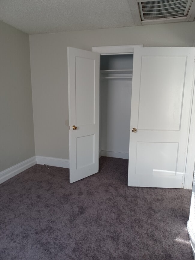 Photo - 921 Eubanks St