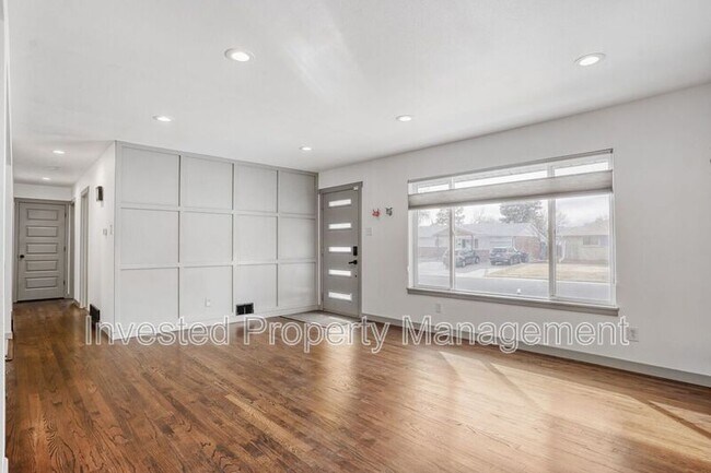 Photo - 3004 S Zurich Ct