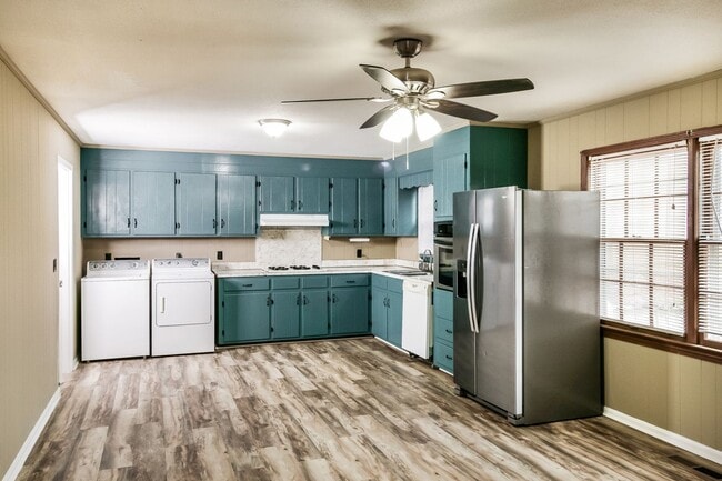 Photo - 3001 Green Grove Cir NE