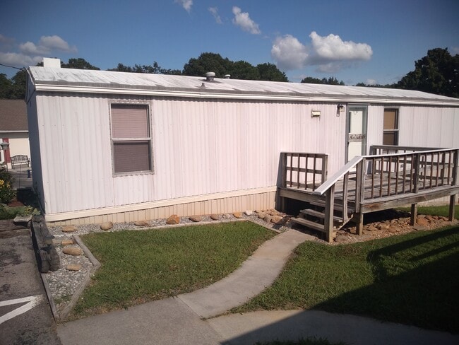 Photo - 2910 Patrick Ave
