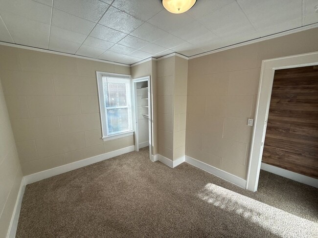 505 NW Polk Ave