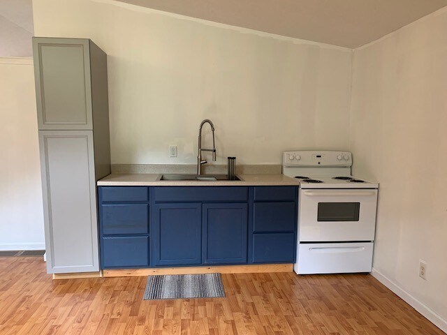 6105 Dacola Shores Rd Unit Back apartment