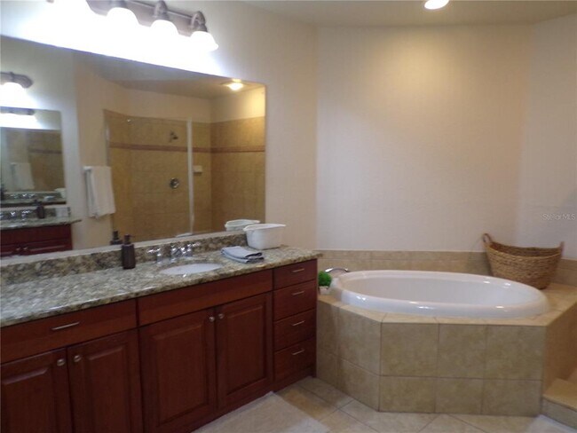 94 Vivante Blvd Unit 302/9432