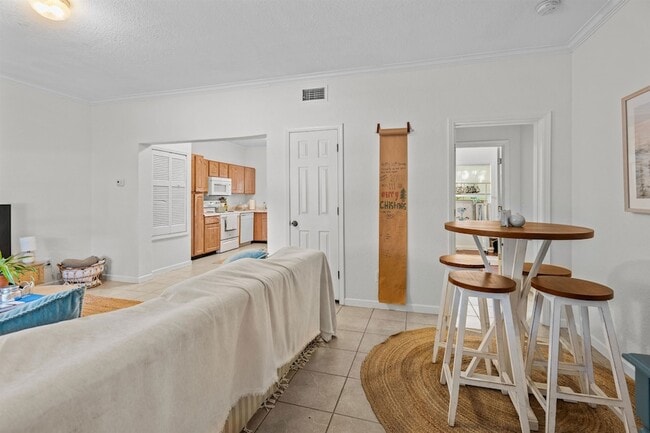 Photo - 114 Cedar St