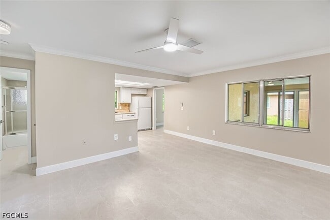 Building Photo - 5824 Algiers St