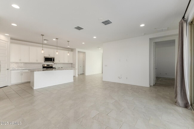 Photo - 19414 W College Dr