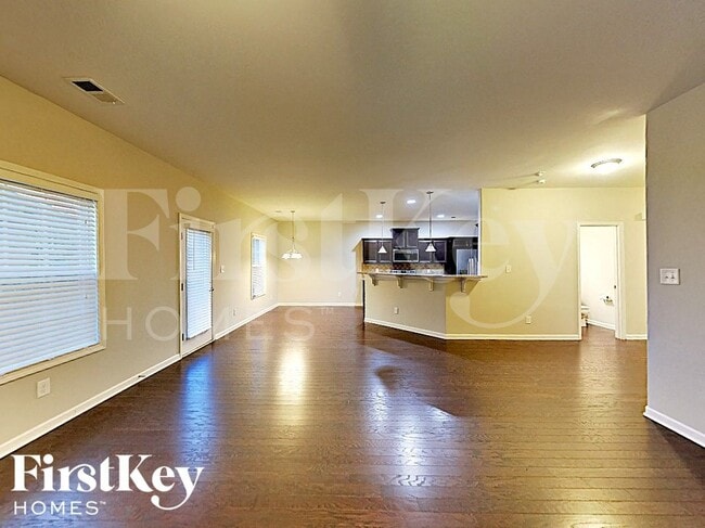 Photo - 7 Abington Ln