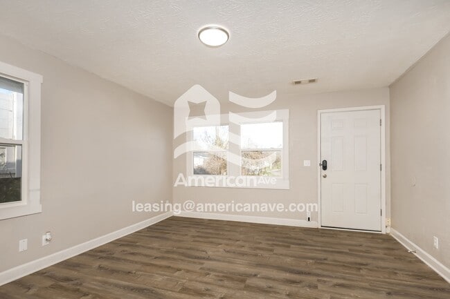 Photo - 1107 Tennyson Ave