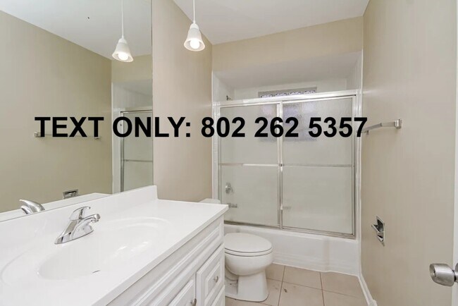 Photo - 4045 Greenwood St