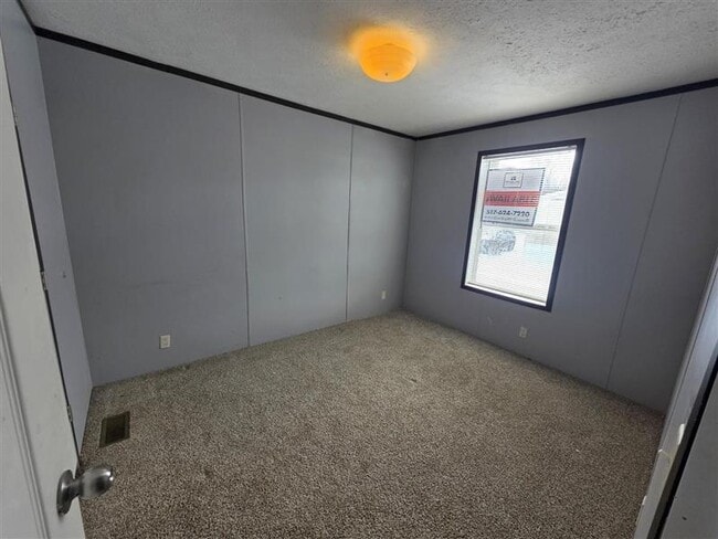 Photo - 300 Bay Port Cir