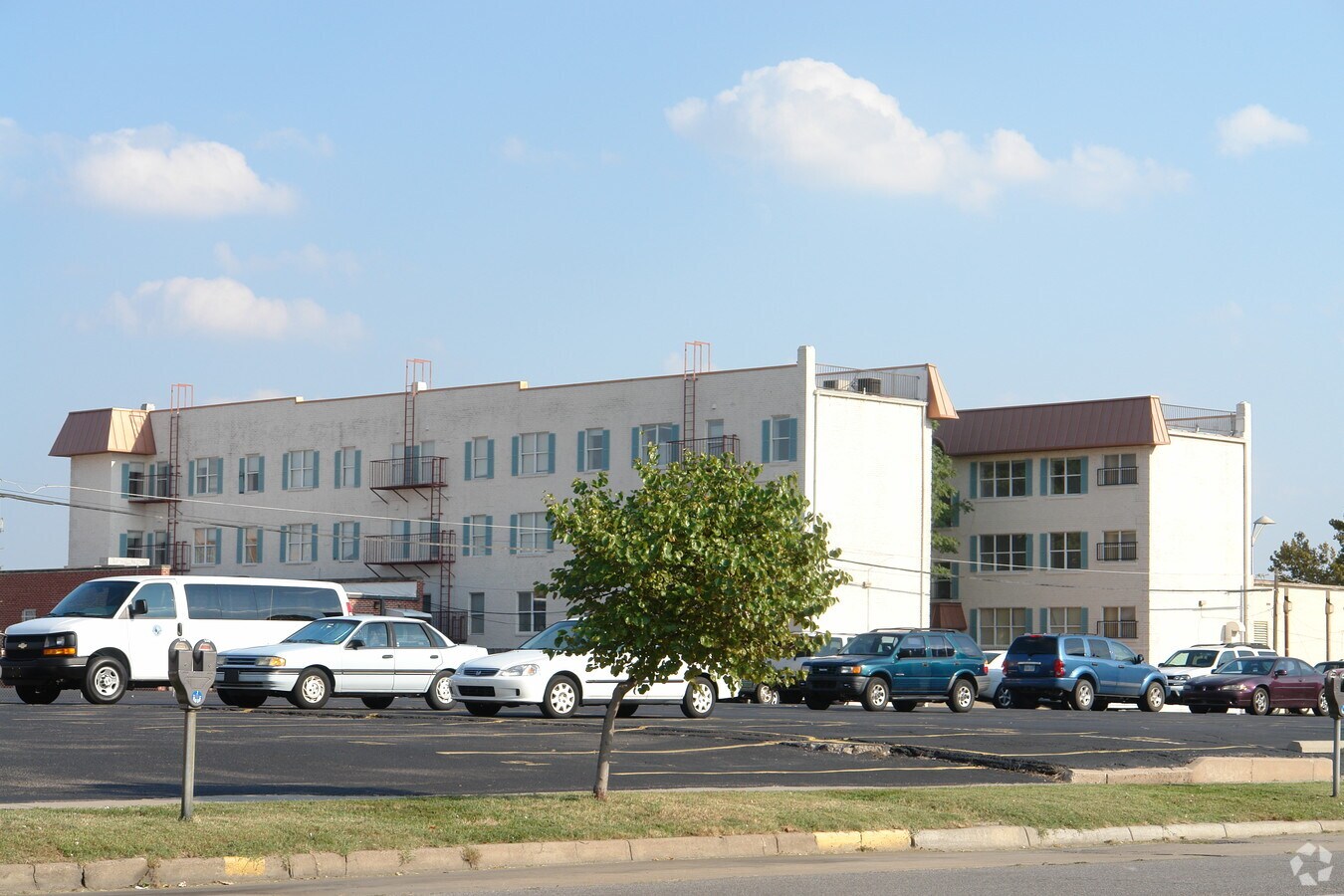 Photo - 207 N Emporia St