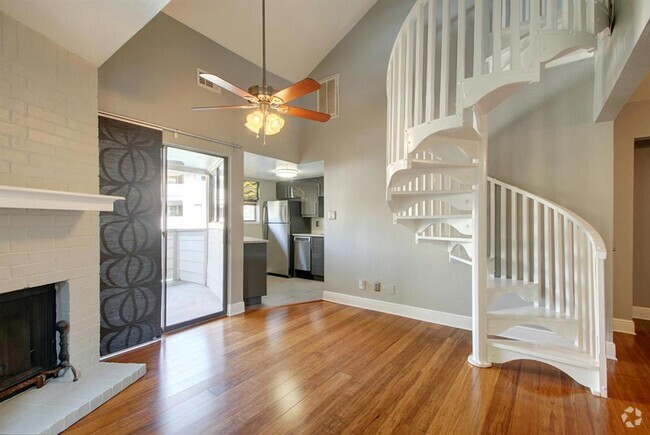 Building Photo - 2500 Burleson Rd Unit 319 Rental