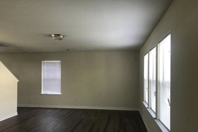 Photo - 15522 Miller House Ln