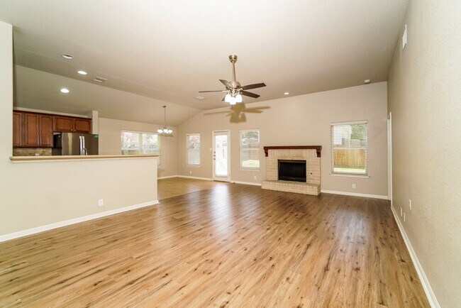 Photo - 13610 Tivoli Gardens