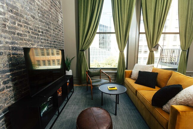 Photo - 1911 3rd Ave N Unit ID1352420P