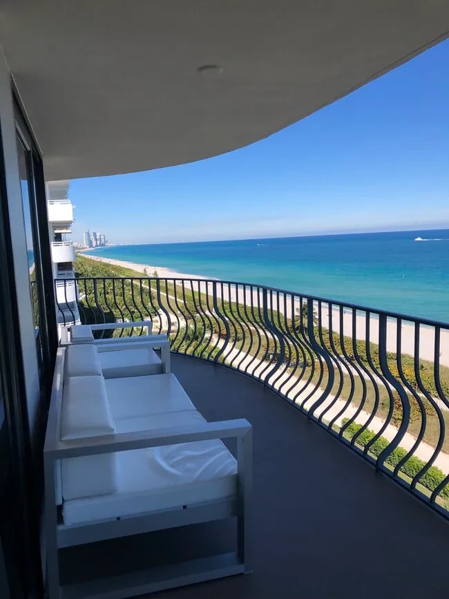 Building Photo - 8877 Collins Ave Unit 404