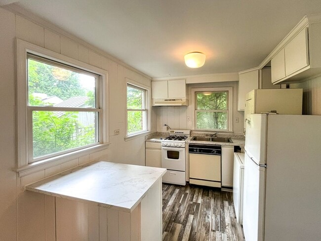 Photo - Preston Avenue Duplex for Rent! Unit B