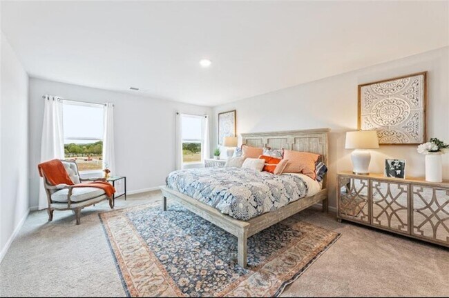 Photo - 24 Founders Dr