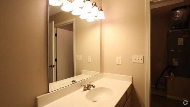 Bathroom - Stone Crossing